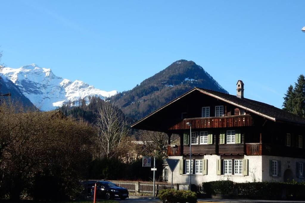 Zentral Gelegene Wohnung Mit Grossem Garten Interlaken Exteriér fotografie